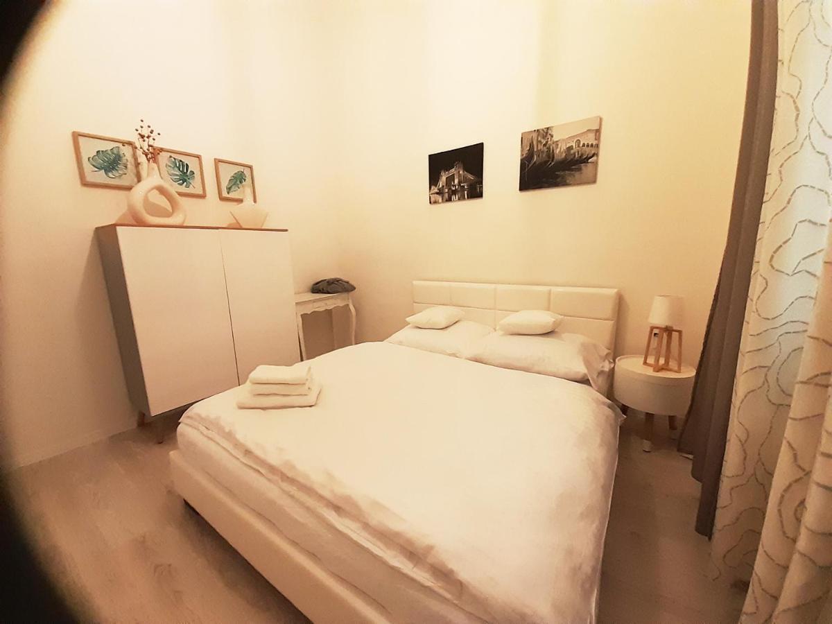 Entrez Apartment 3 - Historical Centre โกชิเซ ภายนอก รูปภาพ