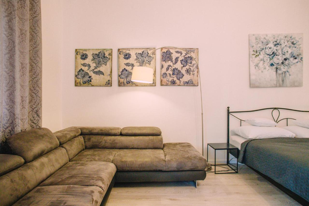 Entrez Apartment 3 - Historical Centre โกชิเซ ภายนอก รูปภาพ